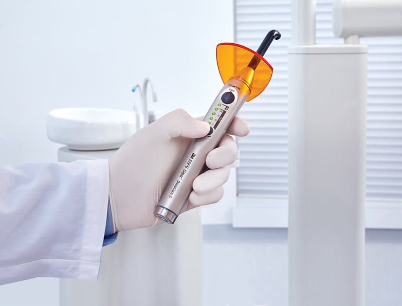 3M™ Elipar™ DeepCure LED Curing Lights